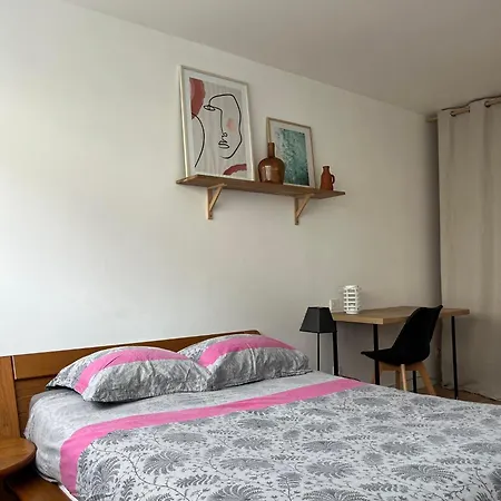 Cosy Centre *
